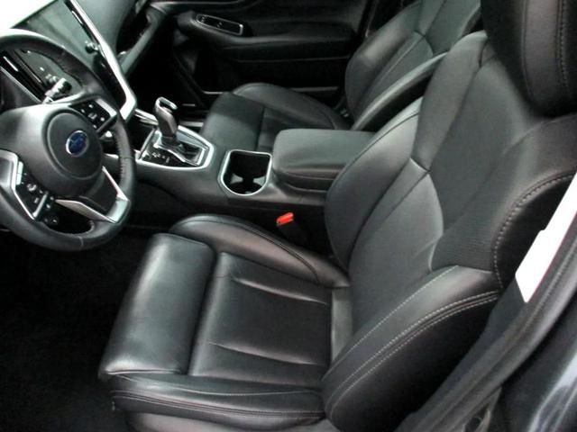 Photo of 2021 Gray Subaru Outback