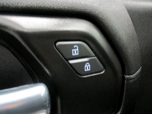 Photo of 2021 Gray Chevrolet Silverado 1500