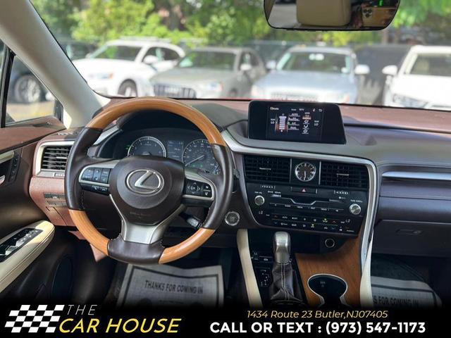 Photo of 2016 Red Lexus RX 350