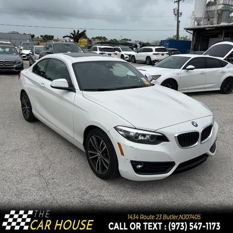 2019 BMW 230