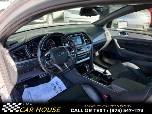 Photo of 2018 Symphony Silver Hyundai SONATA