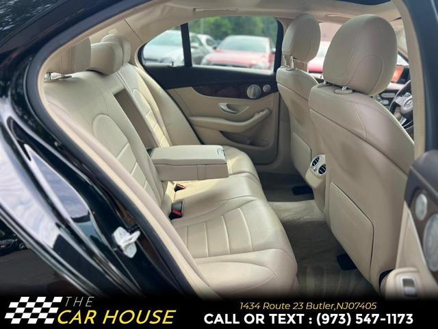 Photo of 2015 Black Mercedes-Benz C-Class