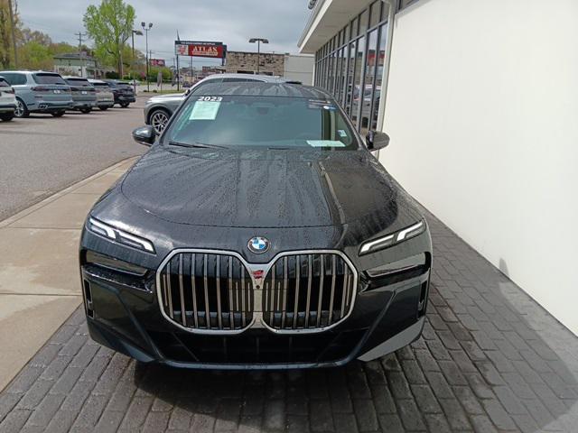 Photo of 2023 Black Sapphire Metallic BMW 760