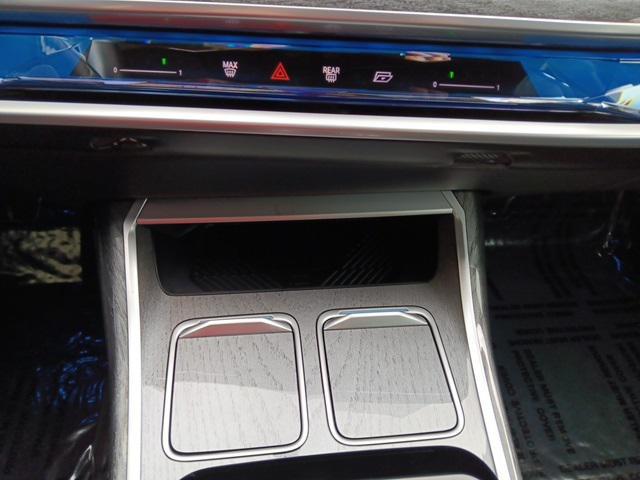 Photo of 2023 Black Sapphire Metallic BMW 760