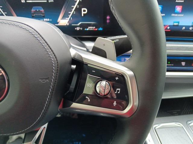 Photo of 2023 Black Sapphire Metallic BMW 760