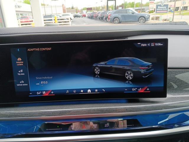 Photo of 2023 Black Sapphire Metallic BMW 760