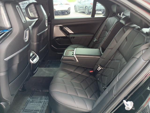 Photo of 2023 Black Sapphire Metallic BMW 760