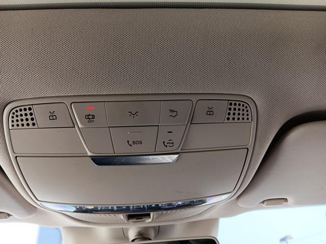 Photo of 2020 Polar White Mercedes-Benz GLC 300