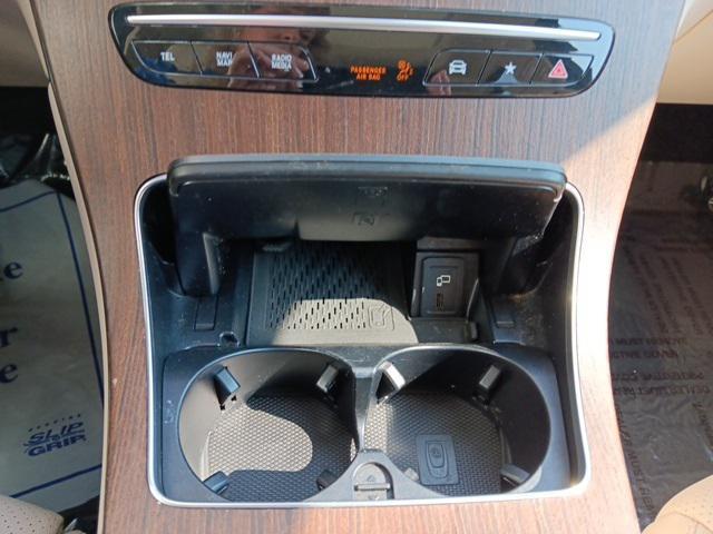 Photo of 2020 Polar White Mercedes-Benz GLC 300