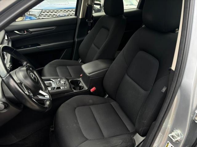Photo of 2018 Sonic Silver Metallic Mazda CX-5