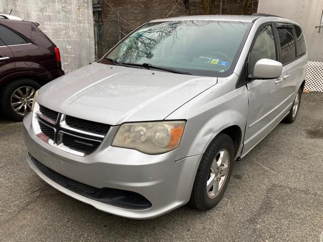Photo of 2011 Bright Silver Metallic Clearcoat Dodge Grand Caravan