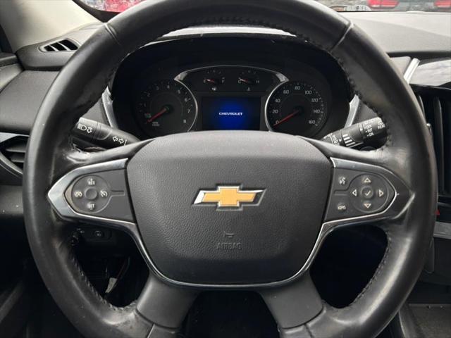 Photo of 2019 Silver Ice Metallic Chevrolet Traverse