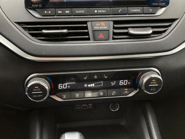 Photo of 2019 Pearl White Tricoat Nissan Altima