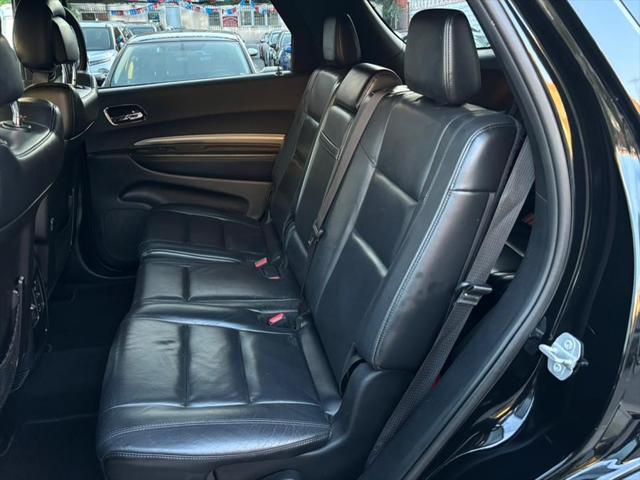 Photo of 2019 DB Black Clearcoat Dodge Durango