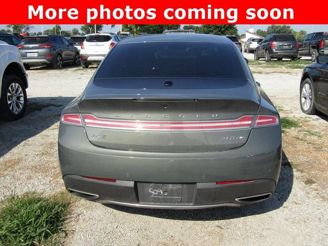 Photo of 2017 Jade Green Metallic Lincoln MKZ
