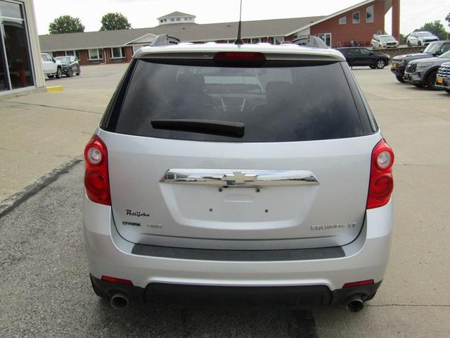 Photo of 2012 Silver Ice Metallic Chevrolet Equinox