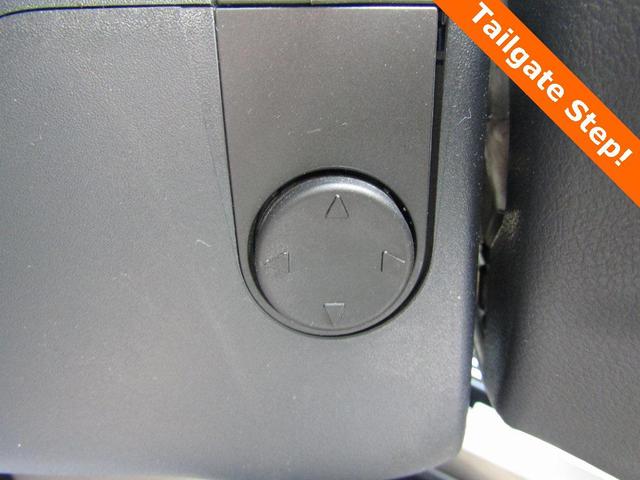 Photo of 2024 White Metallic Ford F-150