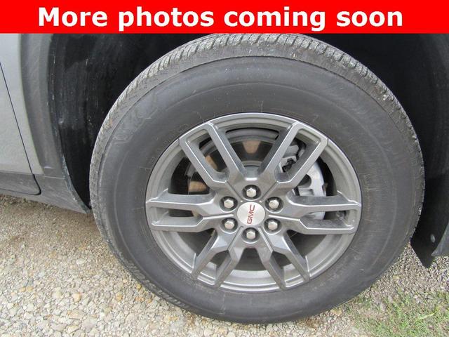 Photo of 2025 Sterling Metallic GMC Acadia