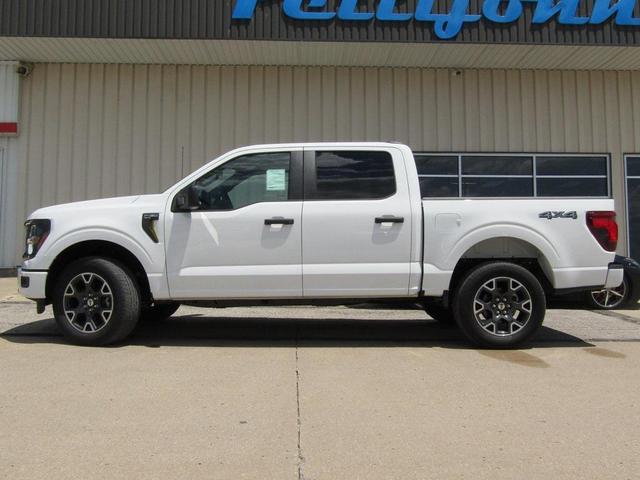 Photo of 2025 Oxford White Ford F-150