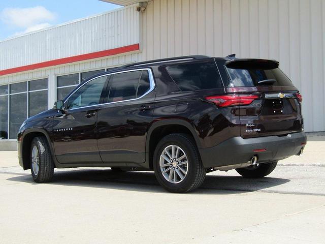 Photo of 2022 Black Cherry Metallic Chevrolet Traverse