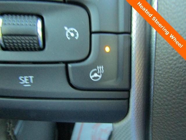 Photo of 2025 Summit White GMC Sierra 2500