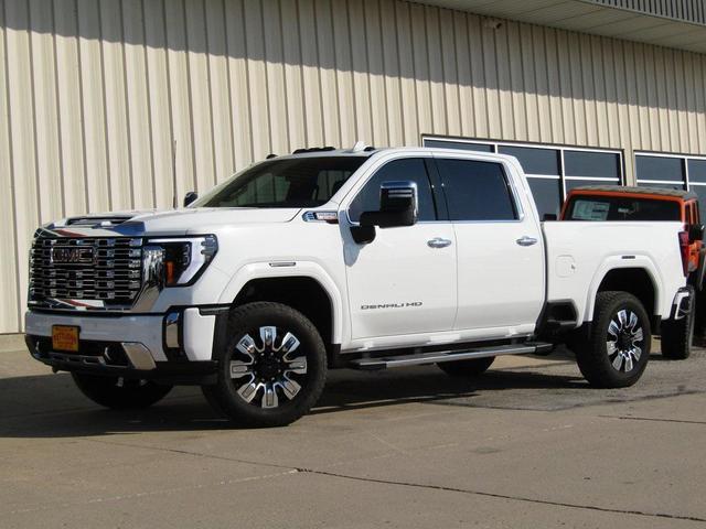 Photo of 2025 Summit White GMC Sierra 2500