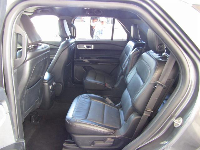 Photo of 2020 Magnetic Metallic Ford Explorer