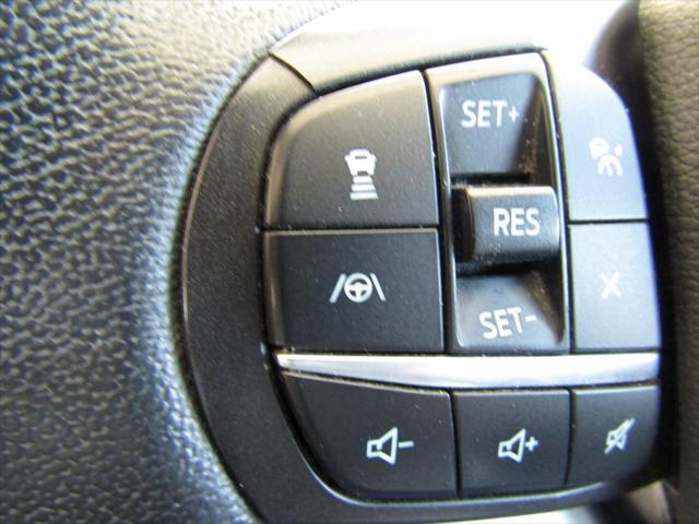 Photo of 2020 Magnetic Metallic Ford Explorer