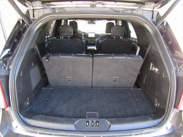 Photo of 2020 Magnetic Metallic Ford Explorer