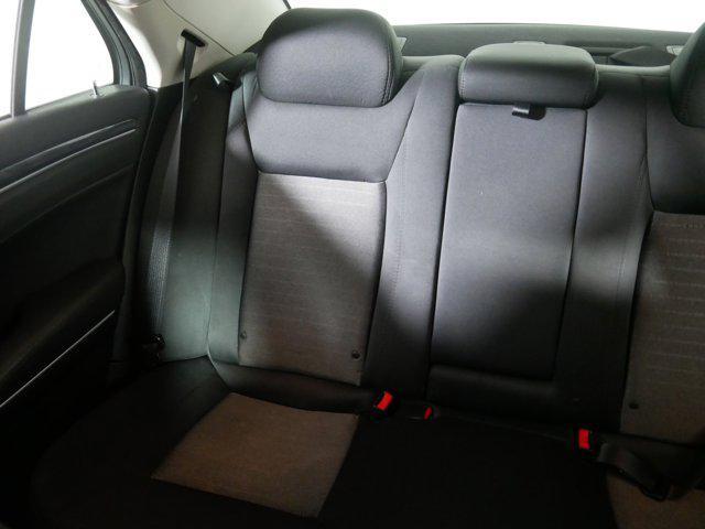 Photo of 2018 Granite Crystal Metallic Clearcoat Chrysler 300