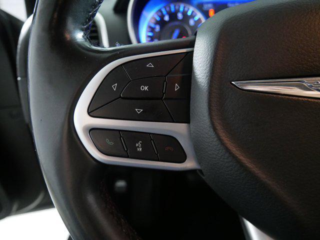 Photo of 2018 Granite Crystal Metallic Clearcoat Chrysler 300