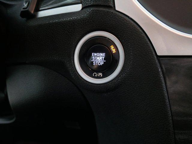 Photo of 2018 Granite Crystal Metallic Clearcoat Chrysler 300