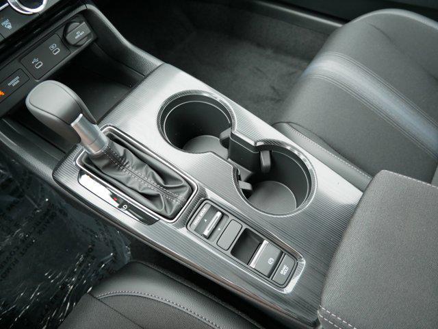 Photo of 2025 Platinum White Pearl Honda Civic Hybrid