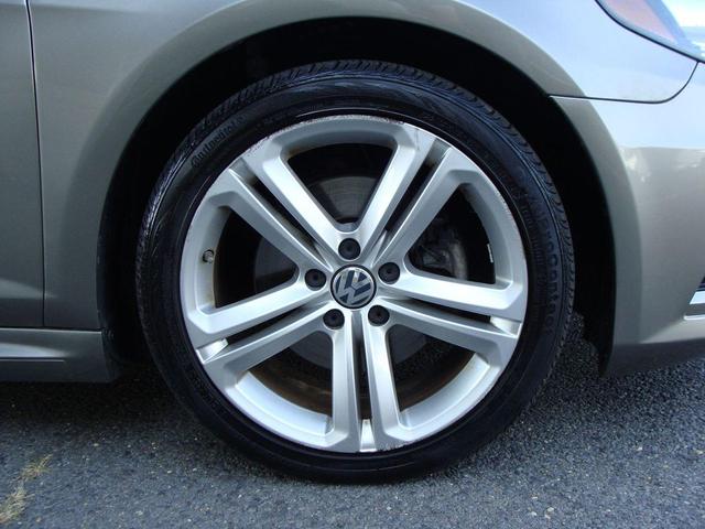 Photo of 2014 Gray Volkswagen CC