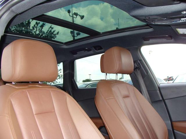 Photo of 2018 Moonlight Blue Audi A4 allroad