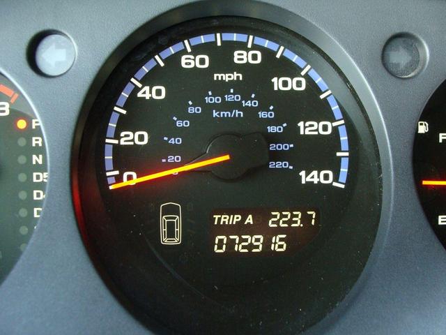 Photo of 2006 Gray Acura MDX