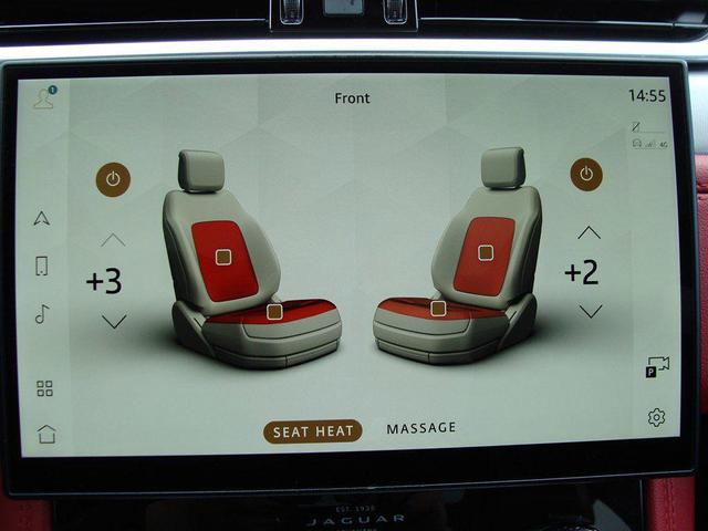 Photo of 2021 Fuji White Jaguar F-PACE