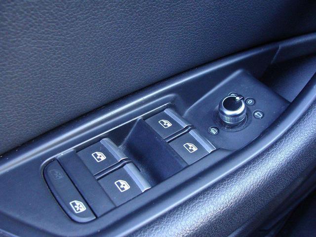 Photo of 2019 Gray Metallic Audi A4