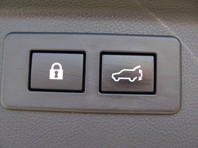 Photo of 2023 Crystal Black Silica Subaru Forester