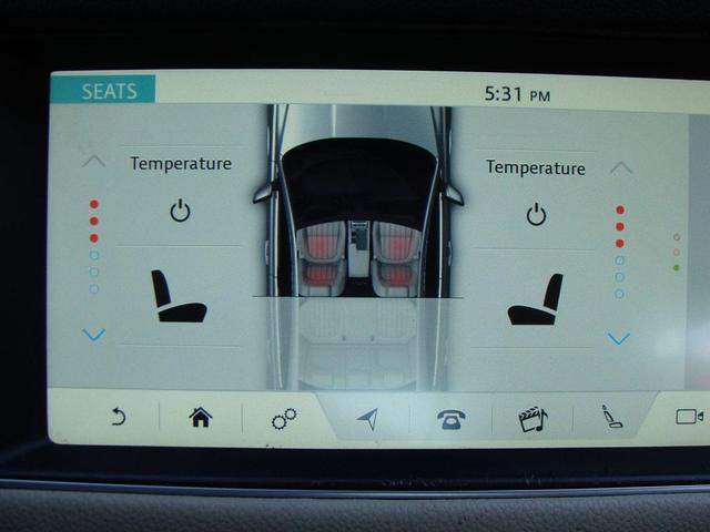 Photo of 2017 White Jaguar XF
