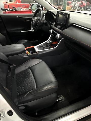 Photo of 2022 White Toyota RAV4