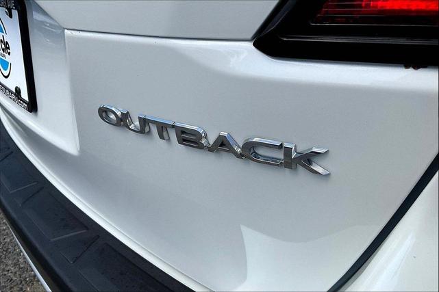 Photo of 2022 Crystal White Pearl Subaru Outback