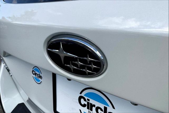 Photo of 2022 Crystal White Pearl Subaru Outback