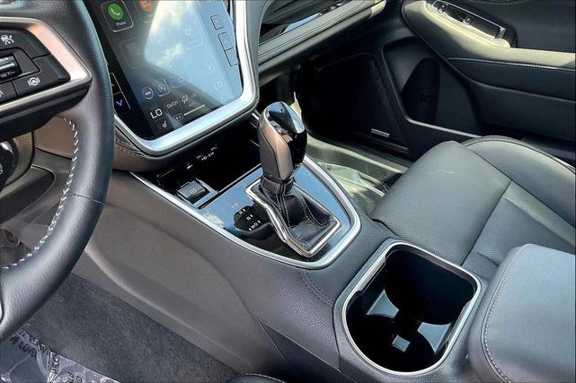 Photo of 2022 Crystal White Pearl Subaru Outback