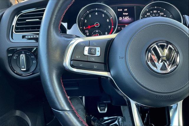Photo of 2018  Volkswagen Golf GTI