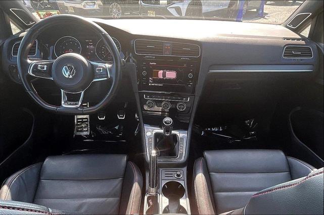 Photo of 2018  Volkswagen Golf GTI