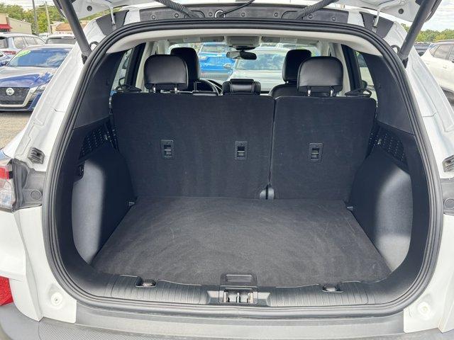 Photo of 2021 White Ford Escape