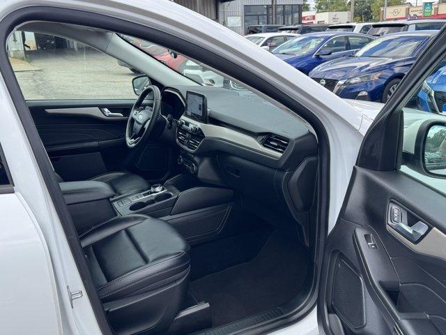 Photo of 2021 White Ford Escape