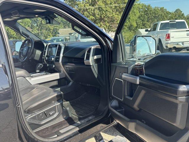 Photo of 2016 Black Ford F-150