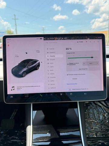 Photo of 2020 Gray Tesla Model Y